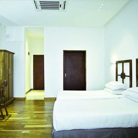 Avasta Resort And Spa Anuradhapura Exterior foto