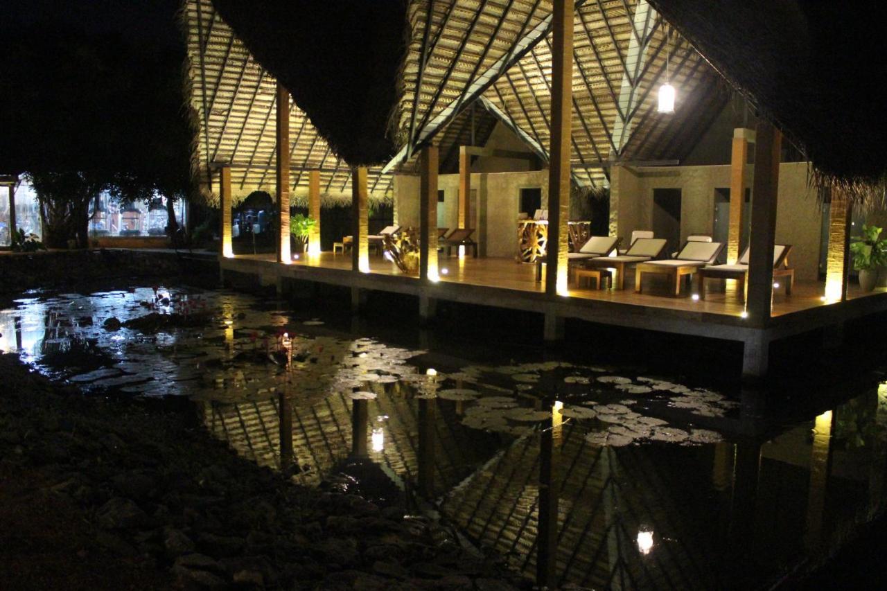 Avasta Resort And Spa Anuradhapura Exterior foto